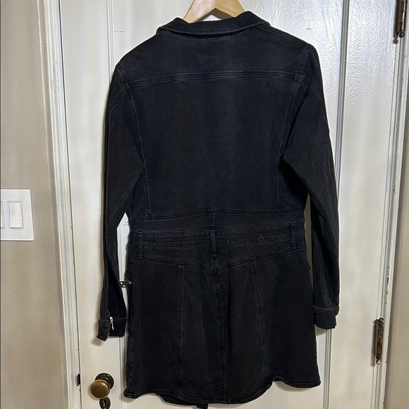 Guess Black Denim Jacket with Zipper Details - Picture 9 of 10
